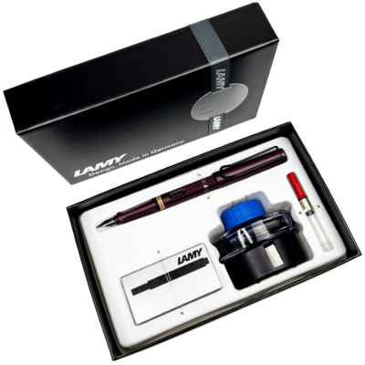 Набор LAMY SAFARI, Scarlet/Фиолетовый (пурпурный) (перьевая ручка + картриджи + чернила + конвертер)