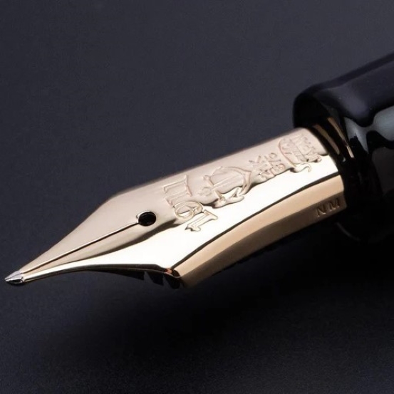 Naginata-Nib-Closeup-panorama_1024x1024.jpg