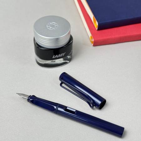 Ручка перьевая LAMY SAFARI, Dark dusk/Темно-синий