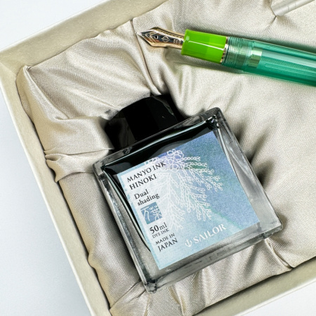 Набор SAILOR: перьевая ручка PRO GEAR SLIM MANYO II, Grass, GT 14K, + Чернила MANYO Hinoki