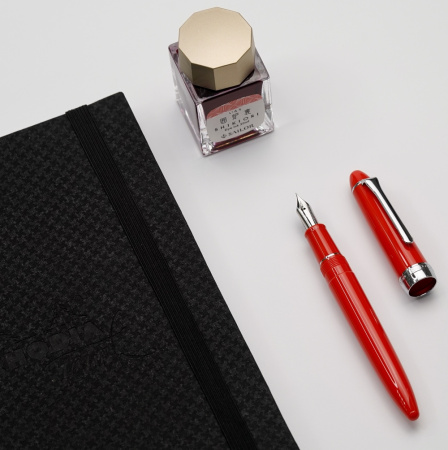 Ручка перьевая SAILOR SHIKIORI HISAKATA, RT steel nib, Akanezora/Красный