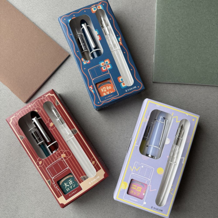Набор SAILOR: перьевая ручка PROFIT JUNIOR RETRO, RT steel nib, + Чернила SHOWA MODERN