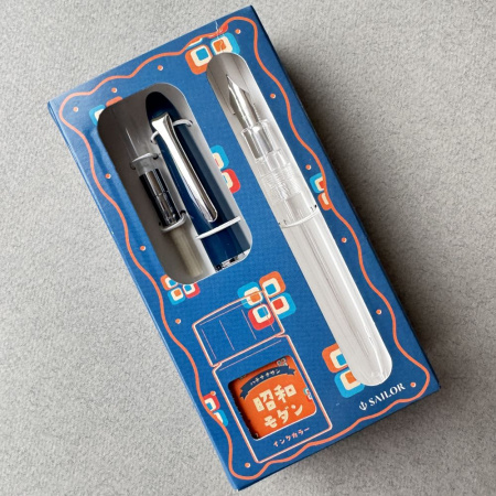 Набор SAILOR: перьевая ручка PROFIT JUNIOR RETRO, RT steel nib, + Чернила SHOWA MODERN
