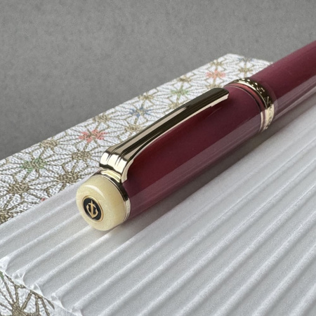 Набор SAILOR: перьевая ручка PRO GEAR SLIM JAPANESE SWEETS, Nerikiri/Темно-розовый, GT 14K, + Чернила SHIKIORI, Okuyama
