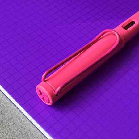 Ручка перьевая LAMY SAFARI, Neon pink/Розовый