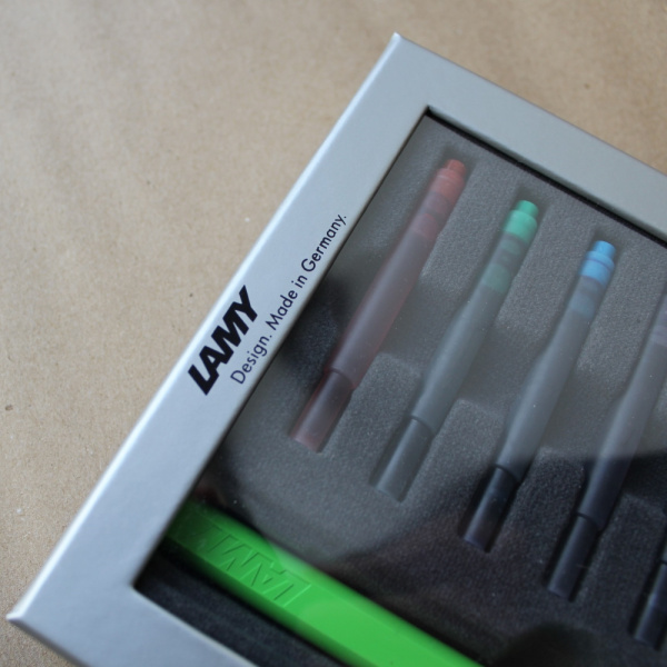 Набор LAMY SAFARI, Green/Зеленый (перьевая ручка + картриджи)