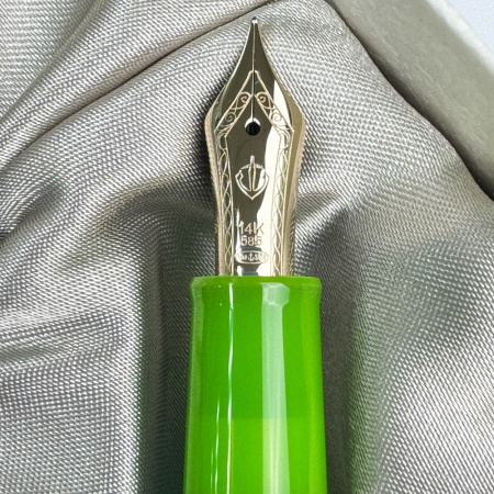 Набор SAILOR: перьевая ручка PRO GEAR SLIM MANYO II, Grass, GT 14K, + Чернила MANYO Hinoki