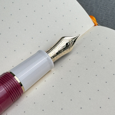 Ручка перьевая SAILOR PRO GEAR SLIM MINI RECONTRE, Gold IP 14K, Bordeaux fonce/Малиново-бордовый