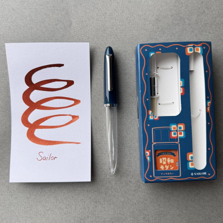 Набор SAILOR: перьевая ручка PROFIT JUNIOR RETRO, RT steel nib, + Чернила SHOWA MODERN
