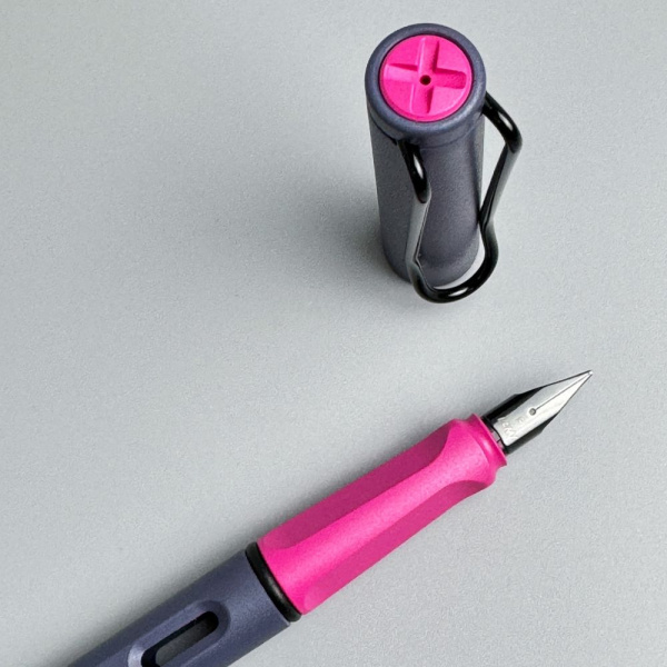 Ручка перьевая LAMY SAFARI, Pink cliff/Сине-серый