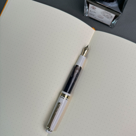 Ручка перьевая SAILOR PRO GEAR SLIM MINI RECONTRE III, Gold IP 14K, Lapin/Серо-коричневый