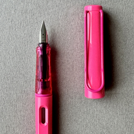 Ручка перьевая LAMY SAFARI, Neon pink/Розовый